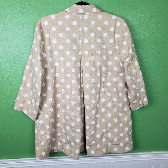 Chico's Womens Biege White Poka Dot Button Up Shacket Size 2/ Size 12/14 - Picture 7 of 13